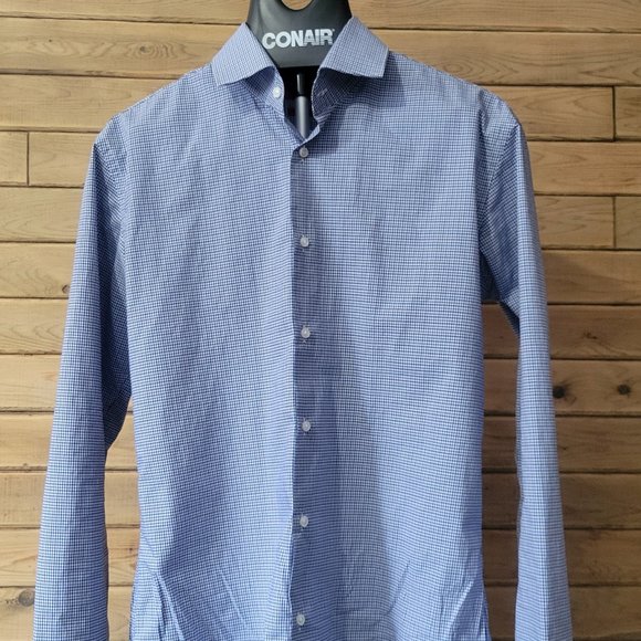 Hugo Boss dress shirt - Picture 1 of 7